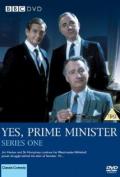 Yes, Prime Minister S02E02 - Official Secrets